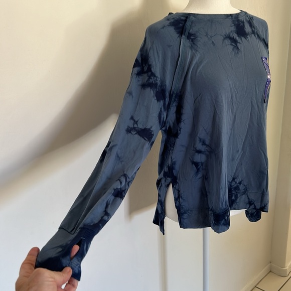 NWT Joy Lab Loose Fit Tie Dye Sweatshirt - Picture 3 of 9